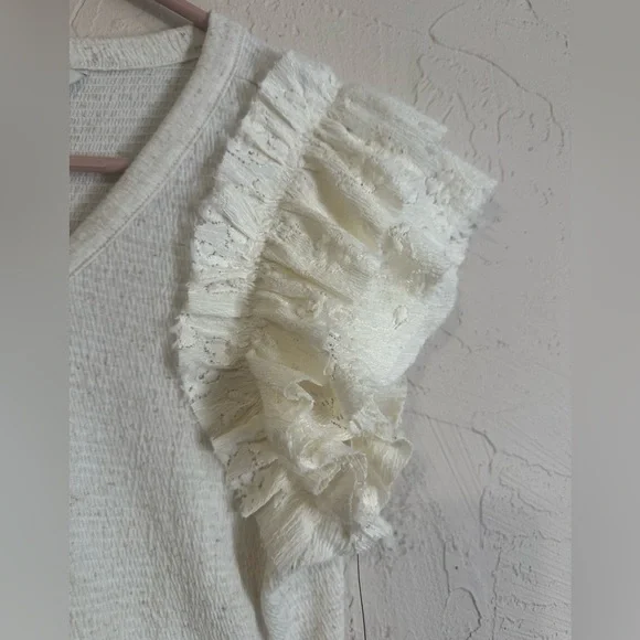 NWT Frye and Co Short Sleeve Blouse- Size Small - Picture 5 of 6